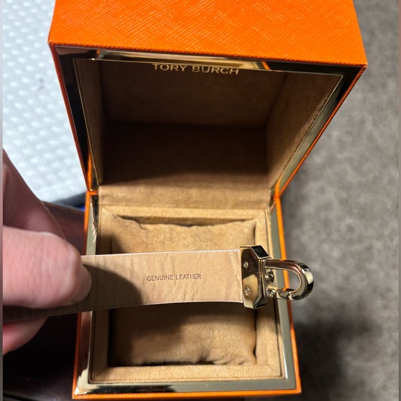 Tory Burch blush/gold surrey watch - Picture 3 of 5